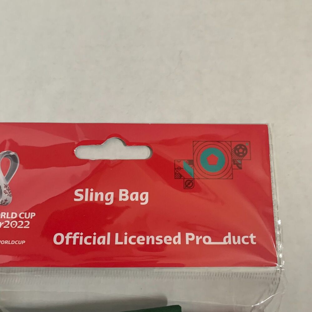 World Cup Qatar 2022 Soccer Mexico Sling Bag 17"x 13.5" Brand New - Picture 9 of 9